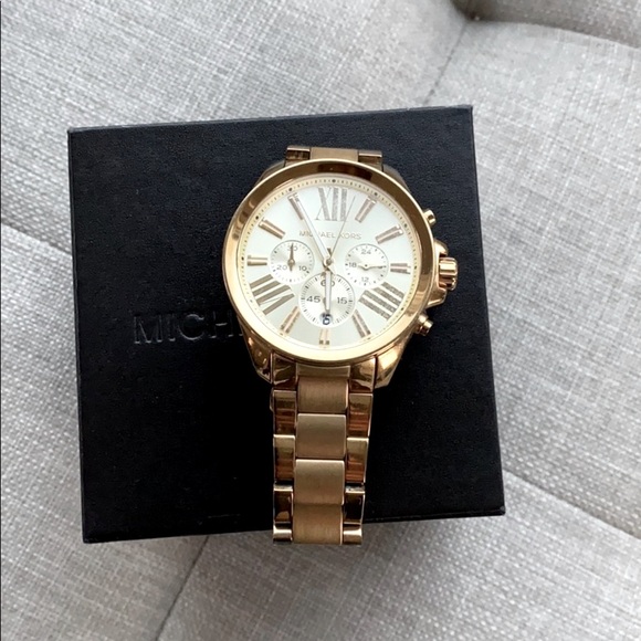 Michael Kors Watch - Picture 3 of 5